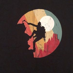 NWOT Rock climbing t-shirt